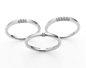 ダイヤが3つの結婚指輪をお探しの方必見！おすすめモデル・セミオーダーが出来る結婚指輪をご紹介します