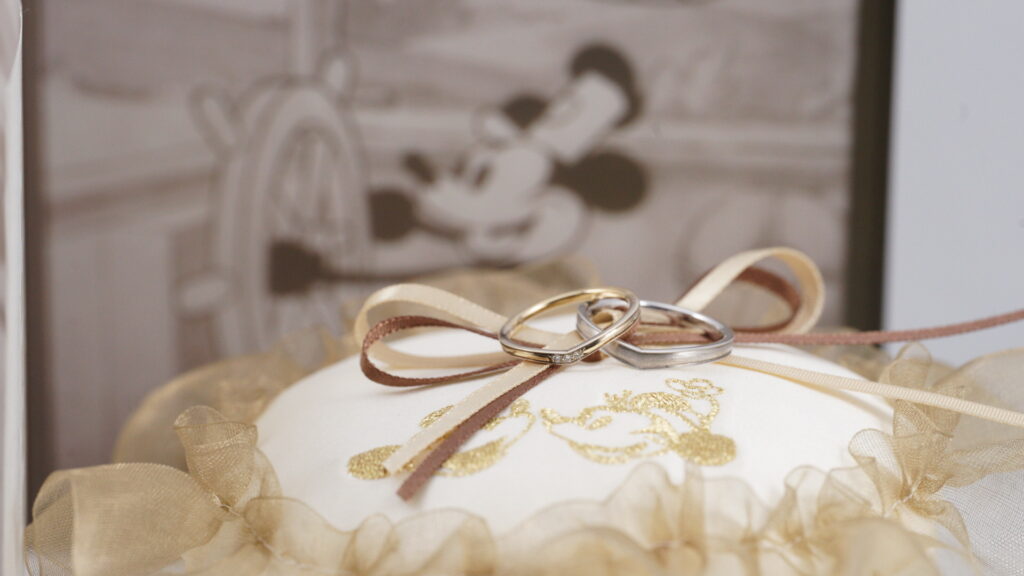 ディズニースチームボートウィリーの結婚指輪