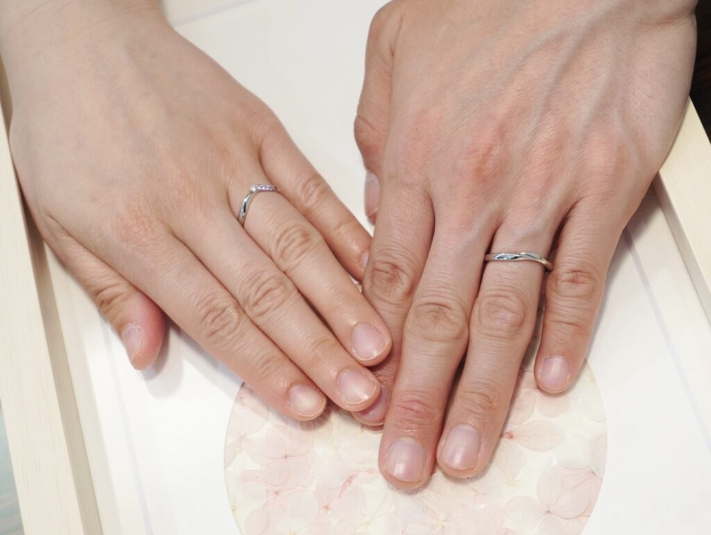 俄、初桜、結婚指輪