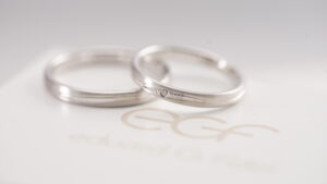 【結婚指輪はプラチナにすれば後悔なし？】多くの方がプラチナで選んでいる理由