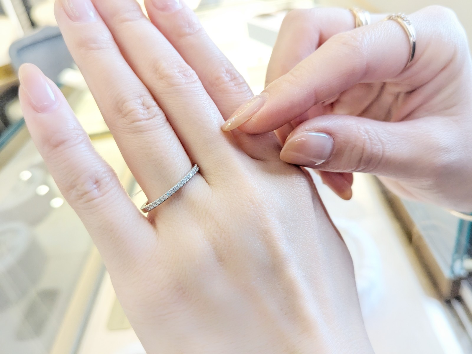 アーカーの結婚指輪「ティナリング」