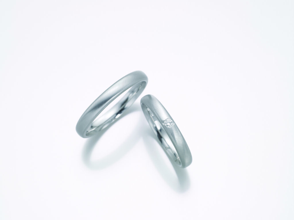 フィッシャーのプラチナ結婚指輪