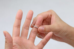 【松本市】結婚指輪の代わりになるものは？人気の高いおすすめアイテムを厳選紹介します！