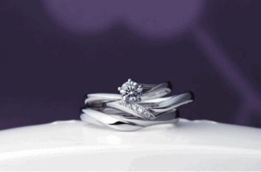 結婚指輪はいつ買うべき？納期と探し始めのタイミングをご紹介！