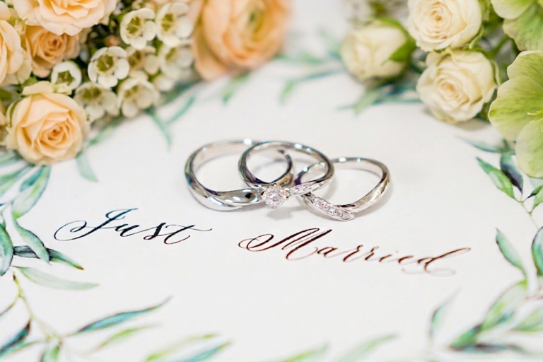 婚約指輪と結婚指輪