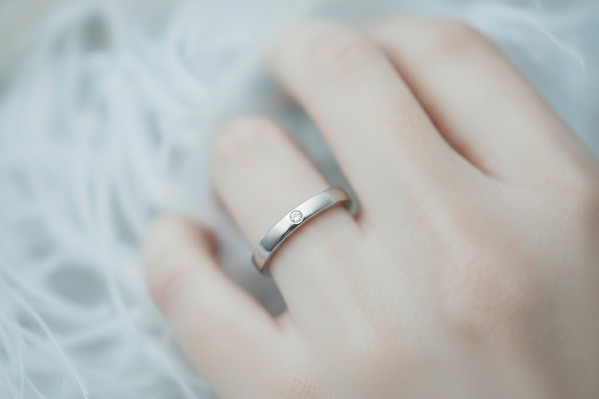 ダイヤ1石の結婚指輪