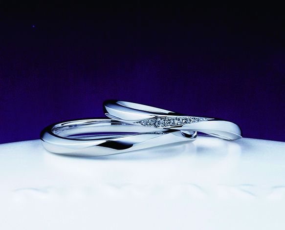 俄の結婚指輪「朝葉」