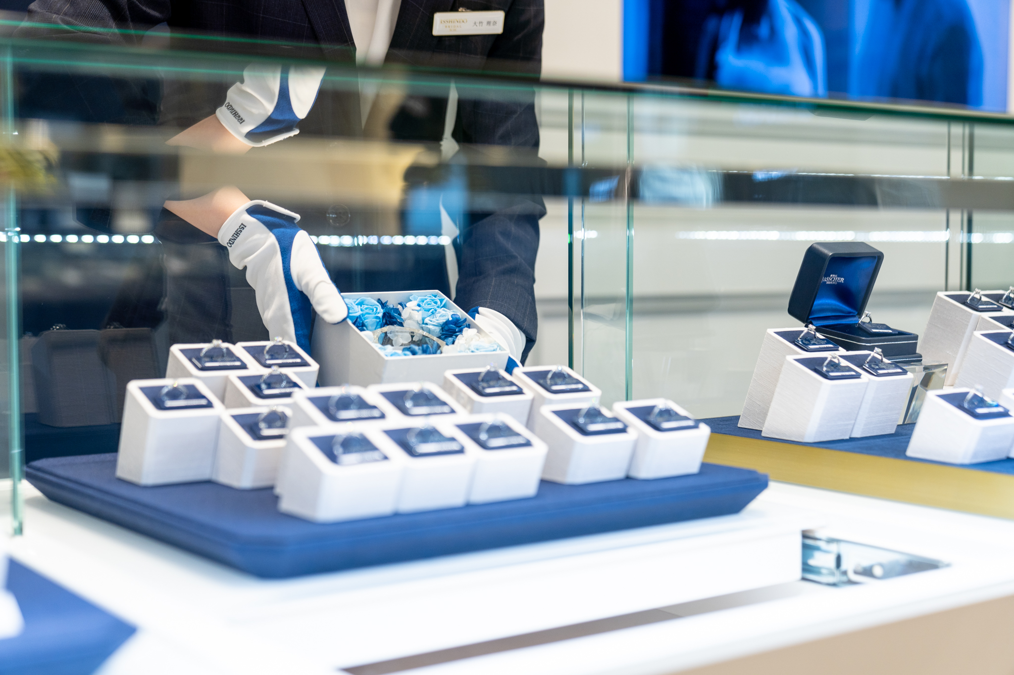 ロイヤルアッシャーの婚約指輪