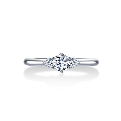 ロイヤル・アッシャー・ダイヤモンドの婚約指輪