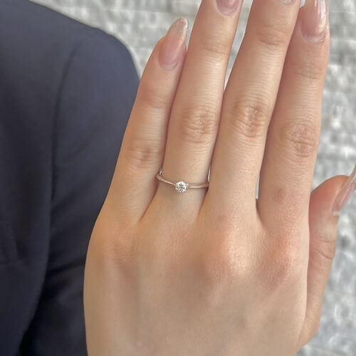 ラザールダイヤモンドの婚約指輪