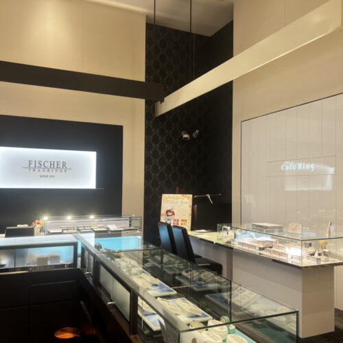 一真堂 松本渚店の店内