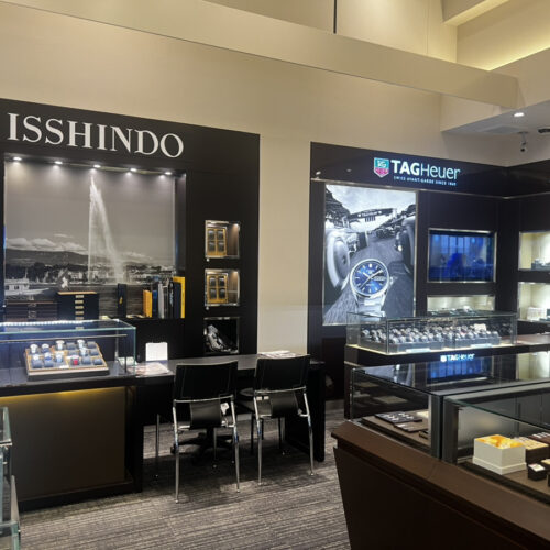 一真堂 松本渚店の店内