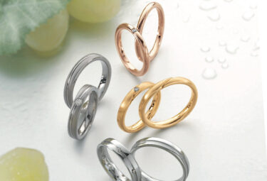 【松本店】金（ゴールド）の結婚指輪の魅力とは？人気デザインもご紹介！