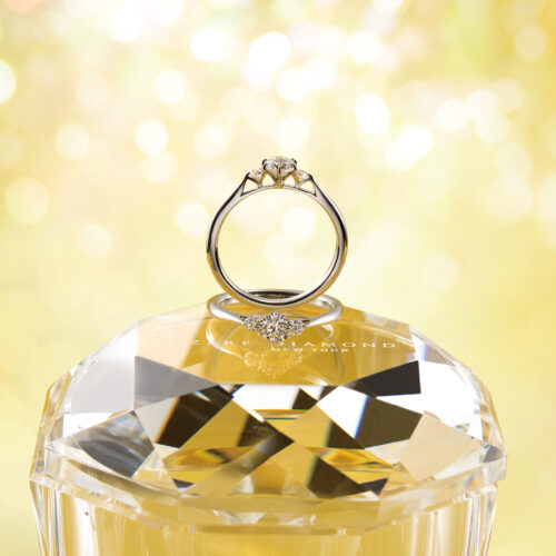 ラザールダイヤモンドの婚約指輪・結婚指輪