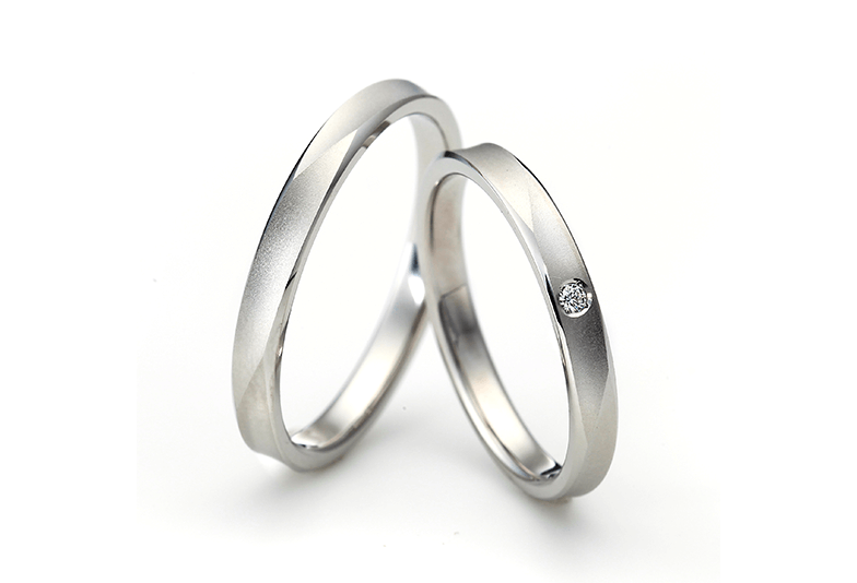 ラザールダイヤモンドの結婚指輪「LG021 LG022」