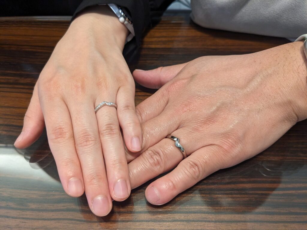 NIWAKA（ニワカ）結婚指輪、綾