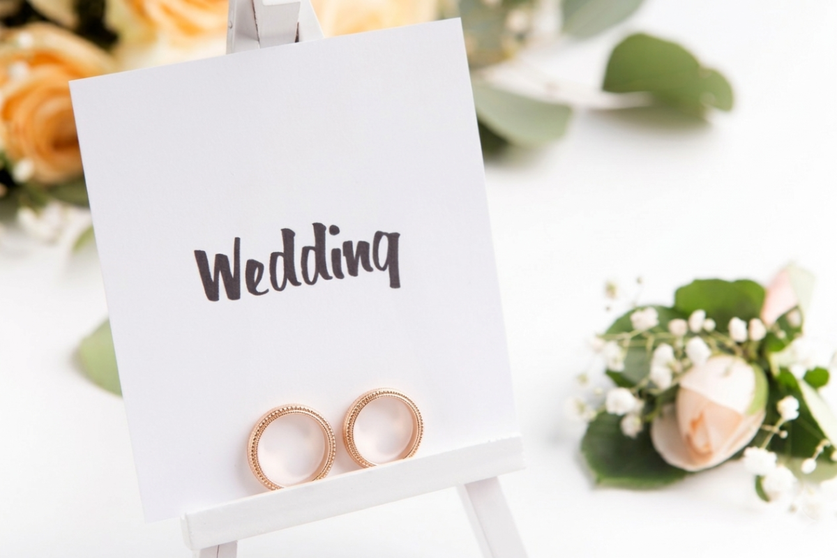 ミル打ちの結婚指輪