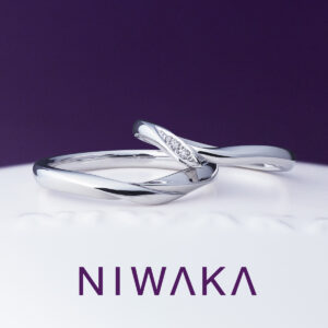 NIWAKA（ニワカ）の結婚指輪 3石「初桜（ういざくら）」