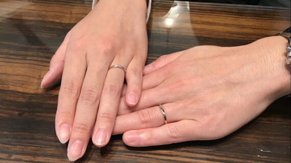 NIWAKA(ニワカ)の結婚指輪着用カップル