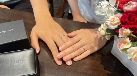 ラザールダイヤモンドの結婚指輪をお作りいただきました