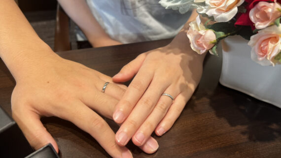 ラザールダイヤモンドの結婚指輪をお作りいただきました