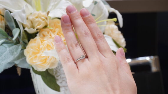 ロイヤル・アッシャーの婚約指輪