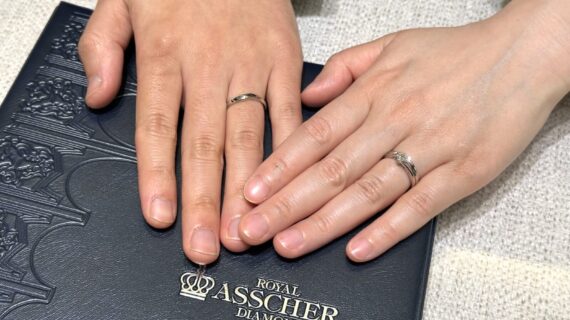 ロイヤル・アッシャーの婚約指輪と結婚指輪