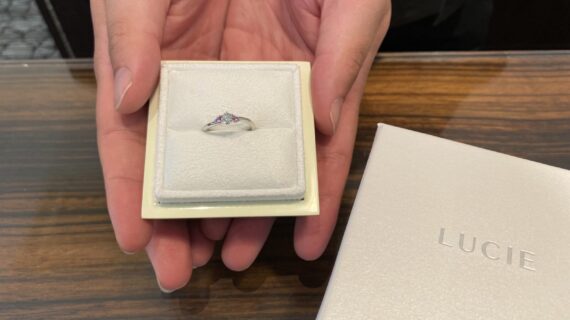 ルシエの婚約指輪