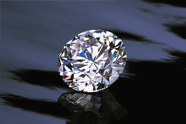 The Lazare Diamond Bridal