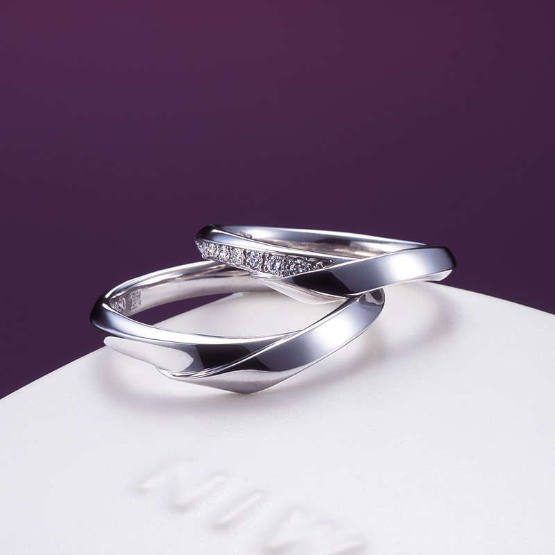 NIWAKAの結婚指輪をお作り頂きました。