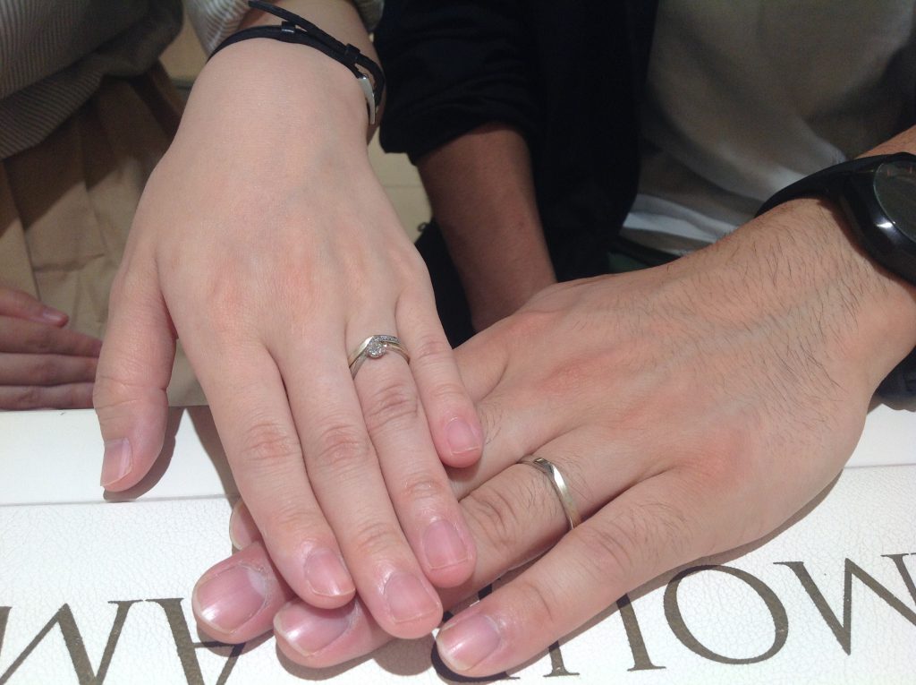 杢目金屋の婚約指輪(エンゲージリング)・結婚指輪(マリッジリング)をお作り頂きました