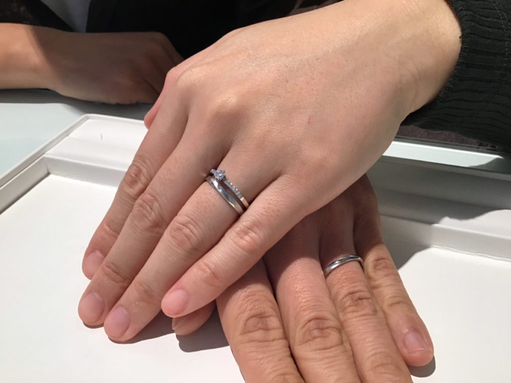 小諸市からお越しのM様 E様にロイヤルアッシャーの婚約指輪・結婚指輪をご成約いただきました！